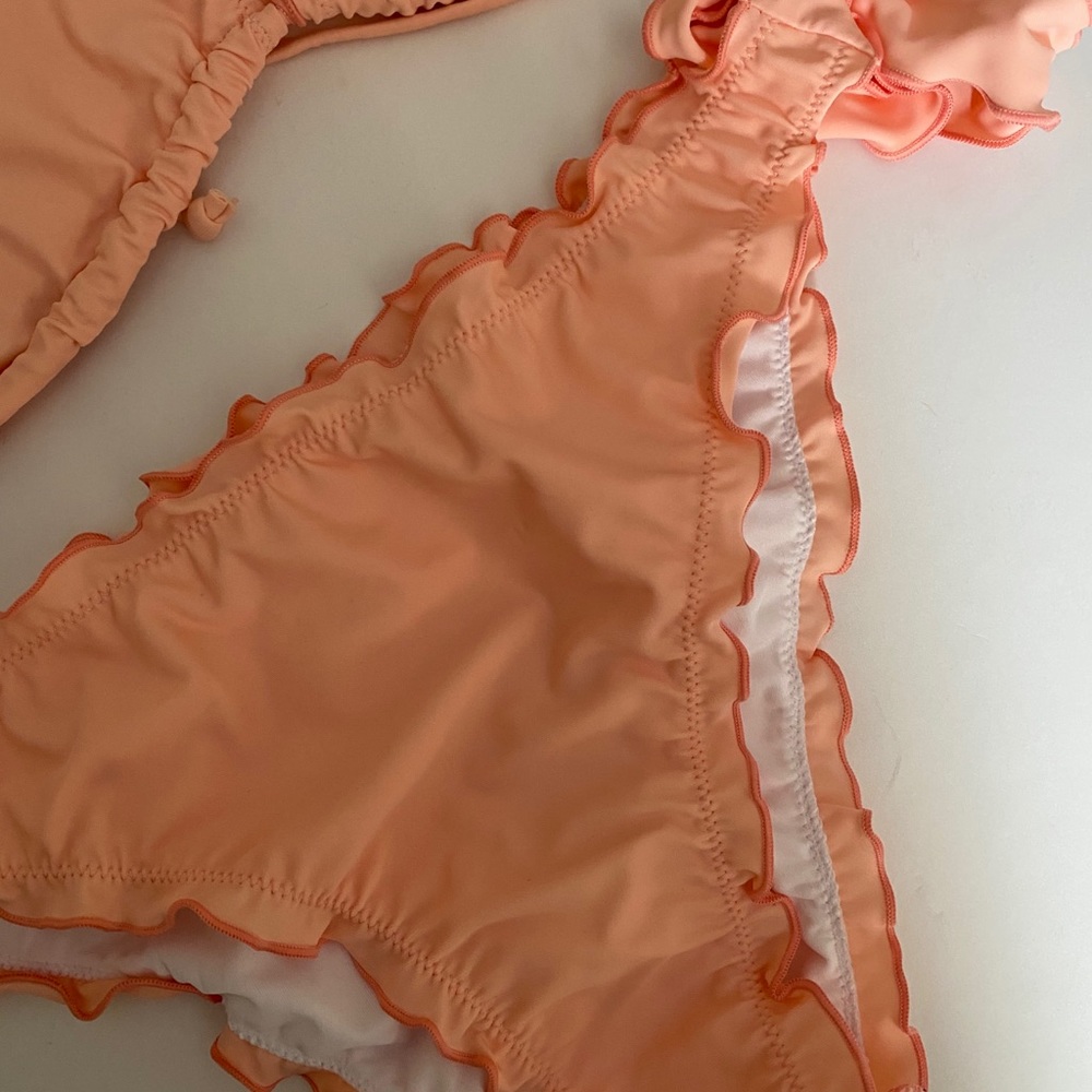 Stellar Ruffled Bikini- NWT - Picture 6 of 9